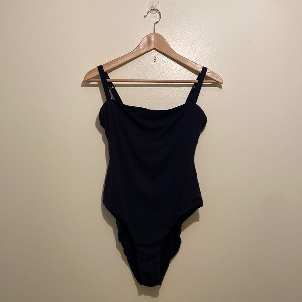 NUESKIN black shape wear bodysuit. Size L. New